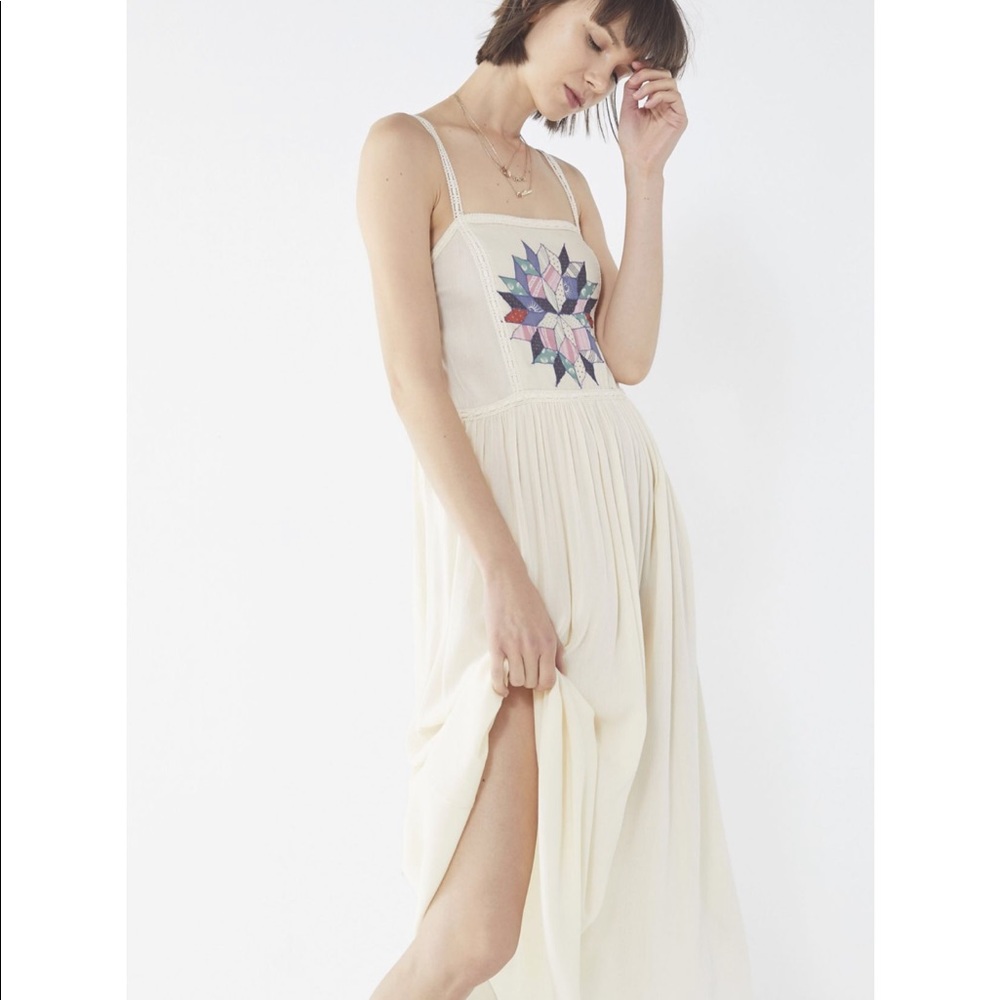 UO Alina Embroidered Patchwork Midi dress sz M NWT